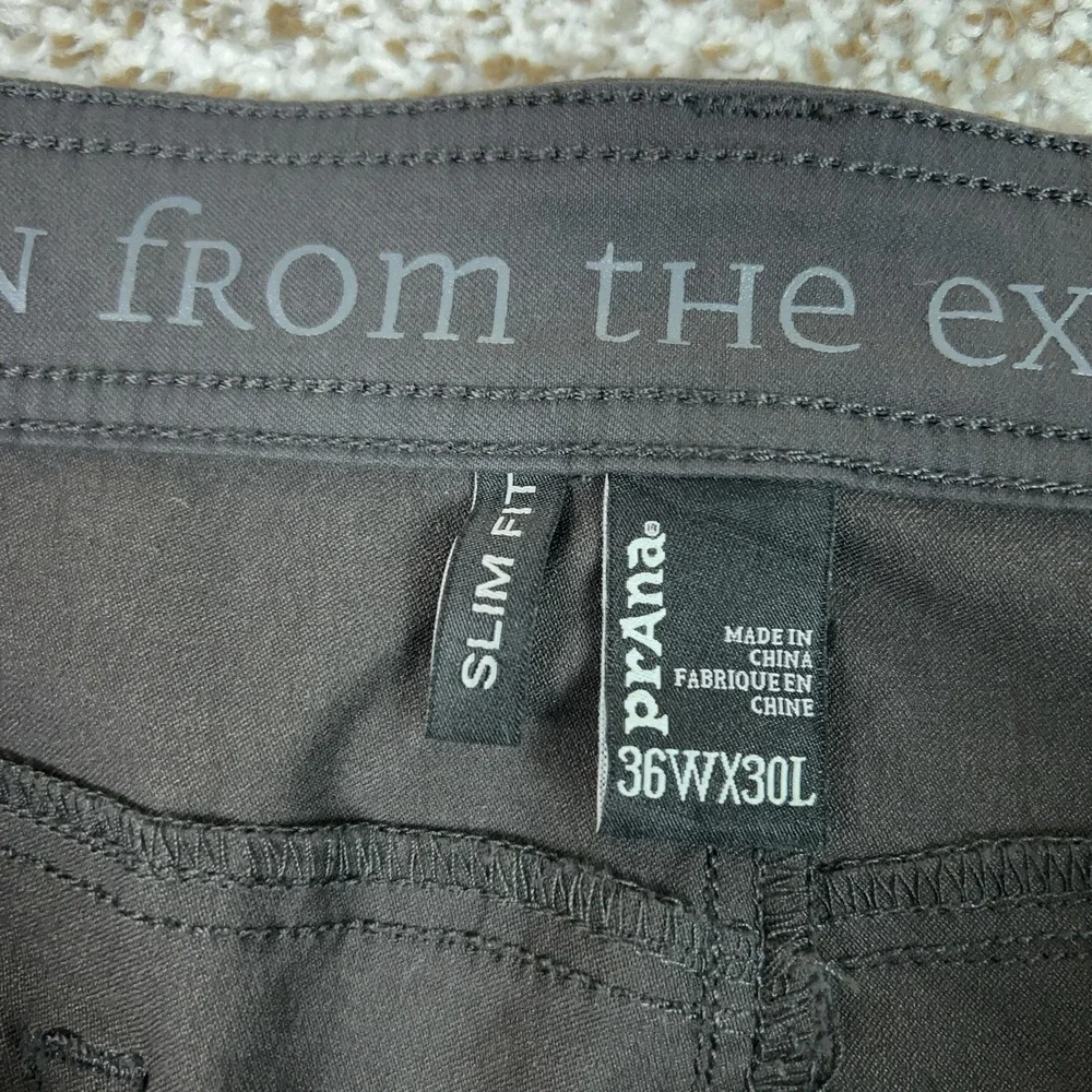 PrAna Pants Mens 36x30 Gray Slim Stretch Hiking Performance Outdoor Logo Brion